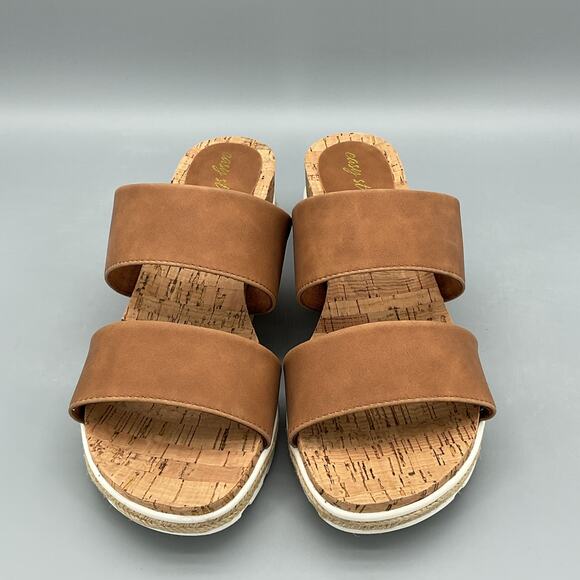 NEW Easy Street Women’s Maryann Wedge Sandals Tan Size 7W - Picture 3 of 10